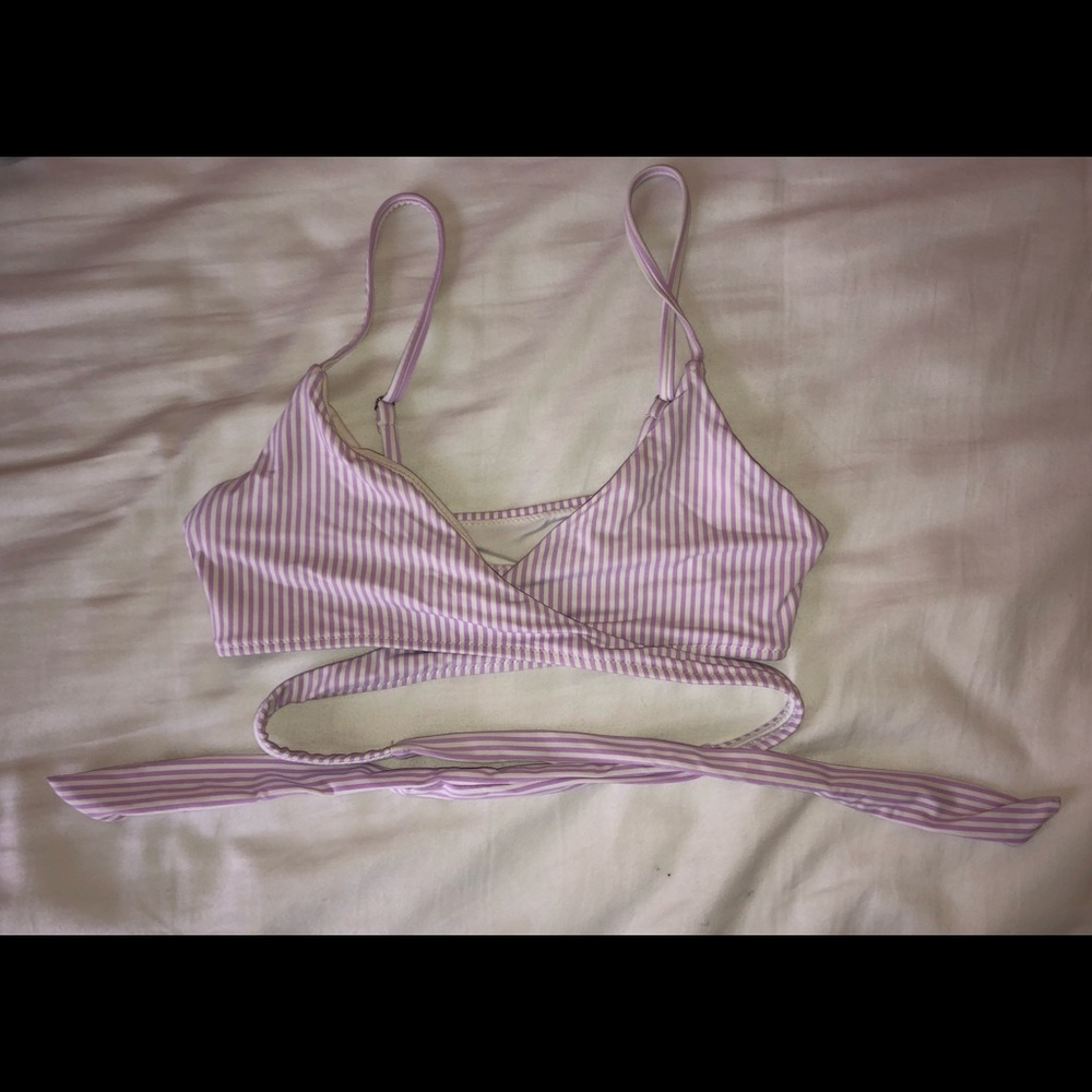 Zaful women’s swim top wrap around size M